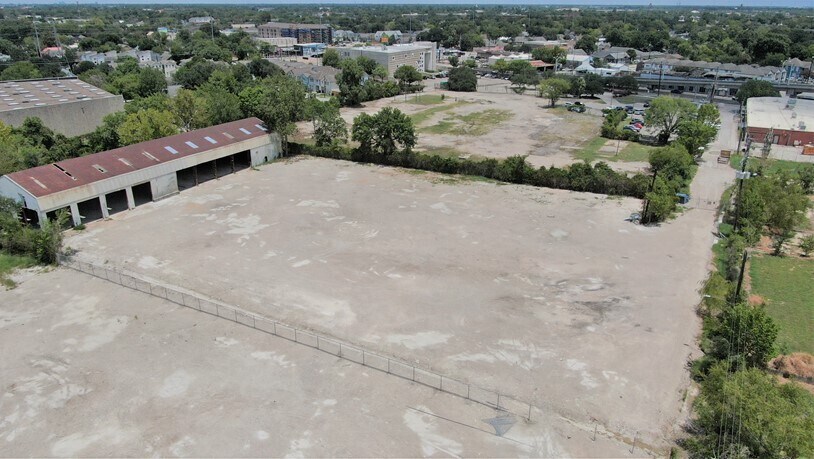 401 Harrington St, Houston, TX à vendre - Photo du bâtiment - Image 1 de 1