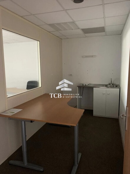 Bureau dans La Chapelle-sur-Erdre à louer - Photo intérieure - Image 3 de 6
