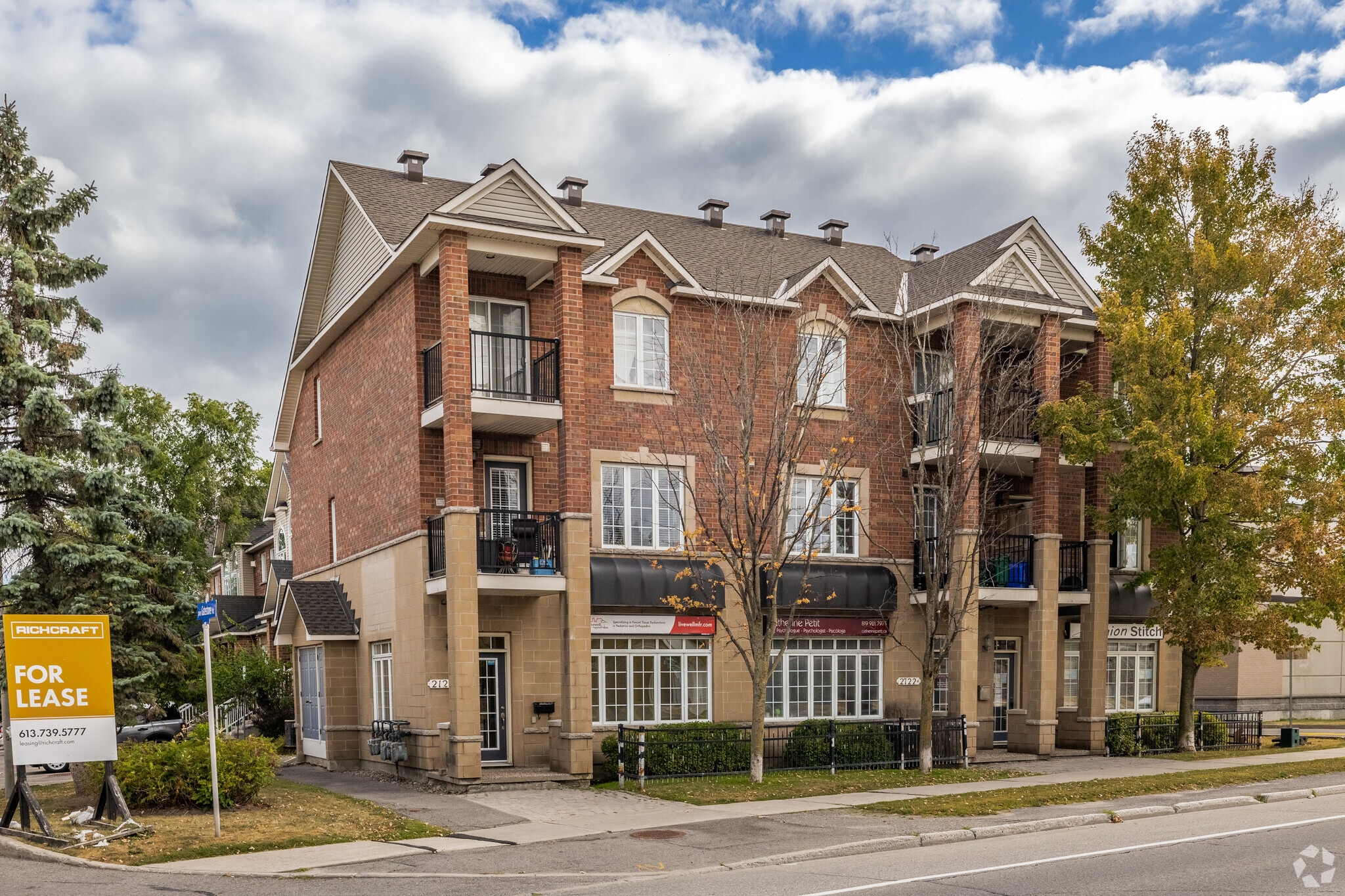 2120 Montreal Rd, Ottawa, ON for sale Primary Photo- Image 1 of 8