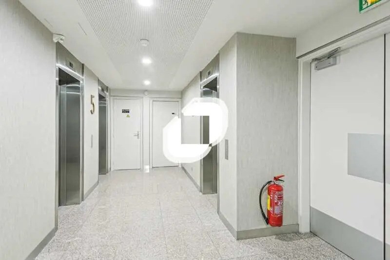 Bureau dans Vincennes à louer - Photo du bâtiment - Image 3 de 28