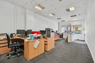 1A-1C Union St, Greenock for lease Interior Photo- Image 2 of 4