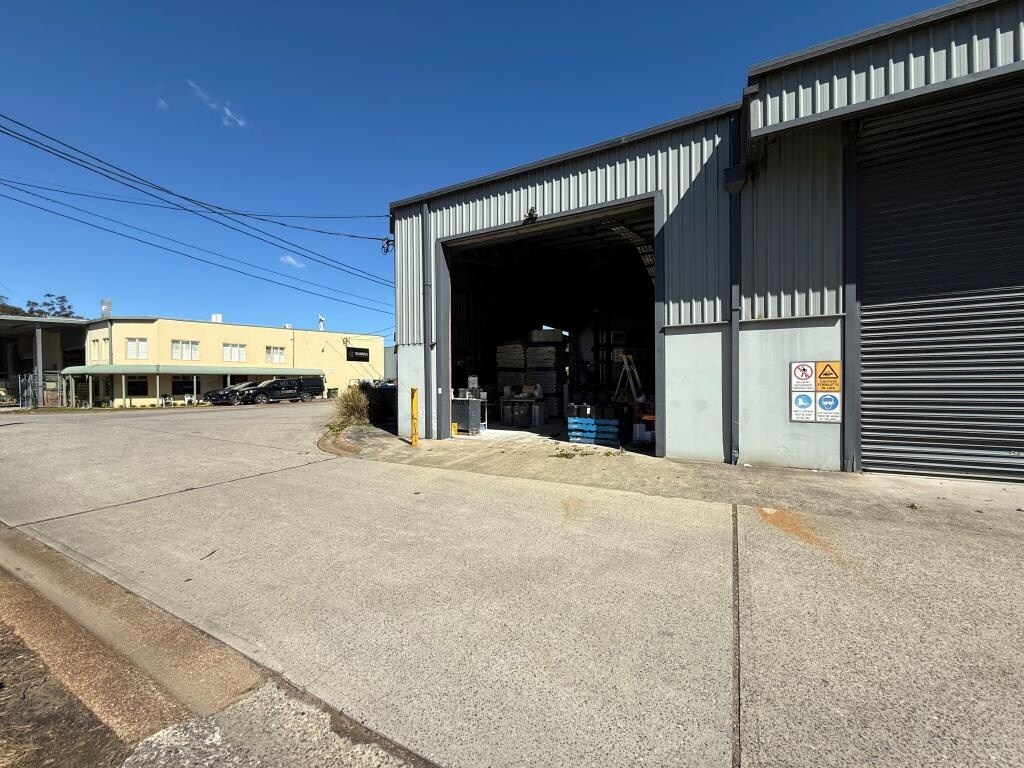 9 Ketch Cl, Fountaindale for lease Building Photo- Image 1 of 2