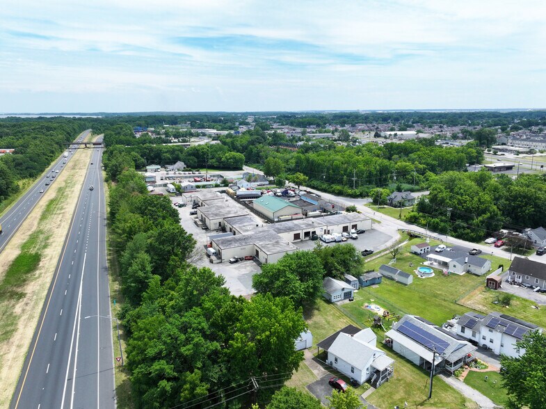3970-3996 North Point Rd, Dundalk, MD à louer - Photo du bâtiment - Image 3 de 7