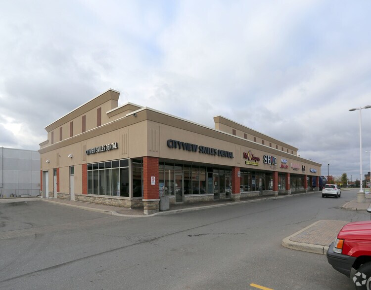 525 Cityview Blvd, Vaughan, ON à vendre - Photo principale - Image 1 de 1