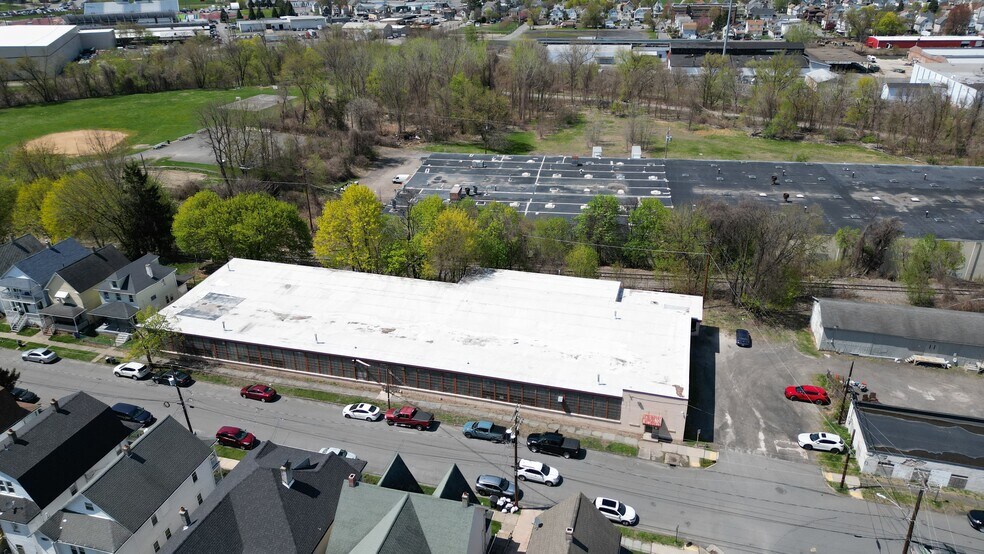 943 Sanderson Ave, Scranton, PA à vendre - Photo du bâtiment - Image 2 de 28