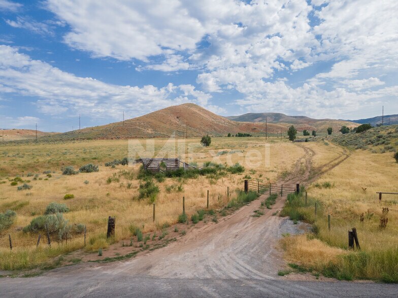 Approx 500 E Henefer rd, Henefer, UT à vendre - Aérien - Image 2 de 5