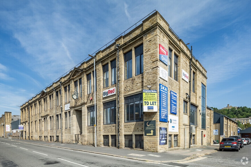 St Thomas Rd, Huddersfield for lease - Primary Photo - Image 1 of 2