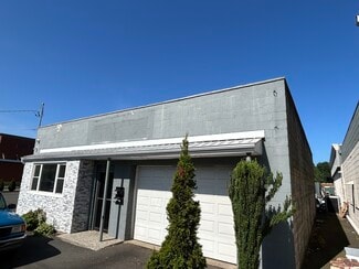 Plus de détails pour 151 Kitts Ln, Newington, CT - Commerce de détail à louer