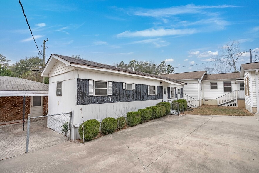 2306 Forrest St, Cayce, SC for sale - Building Photo - Image 3 of 15