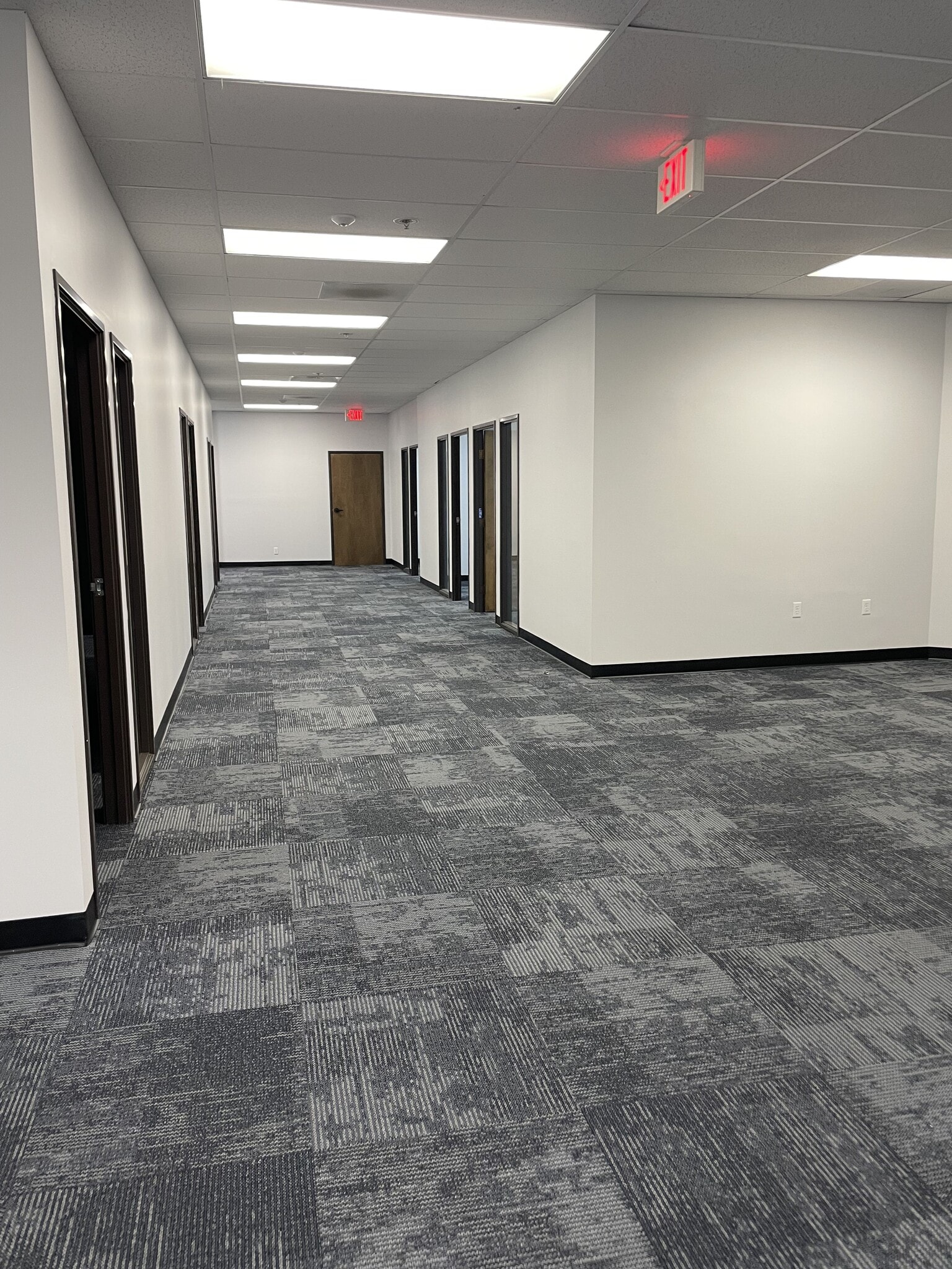 100 S Anaheim Blvd, Anaheim, CA for lease Interior Photo- Image 1 of 9