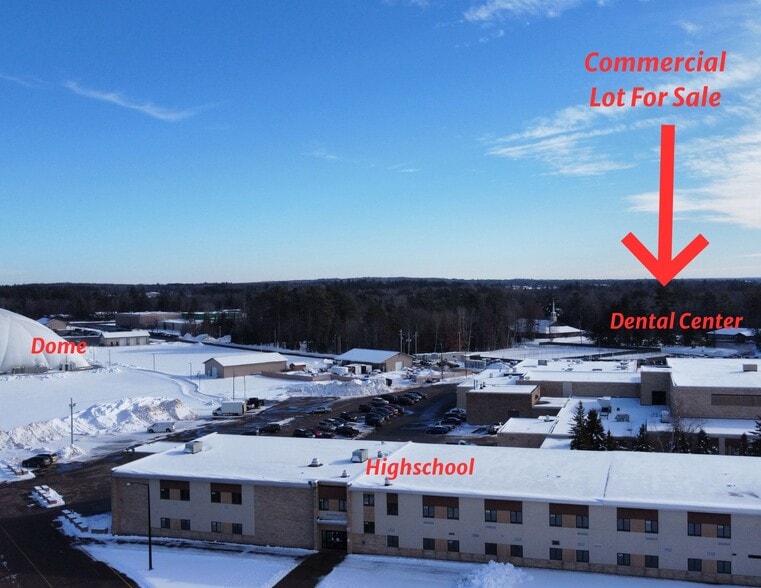 Iverson St, Rhinelander, WI for sale - Primary Photo - Image 1 of 3