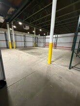 567-575 N Midland Ave, Saddle Brook, NJ à louer Photo intérieure- Image 2 de 3