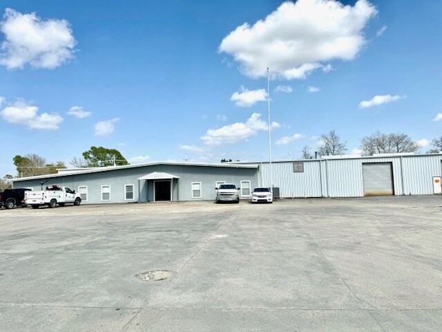 25305 Highway 1, Plaquemine, LA à vendre Photo principale- Image 1 de 31