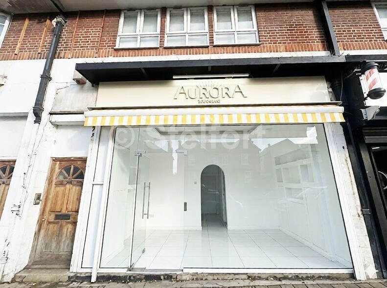 57 Mottingham Rd, London for lease - Building Photo - Image 1 of 13