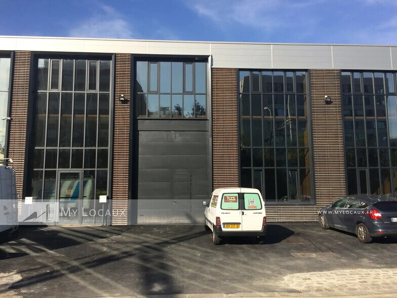 Flex dans Courbevoie à louer - Photo du bâtiment - Image 2 de 7