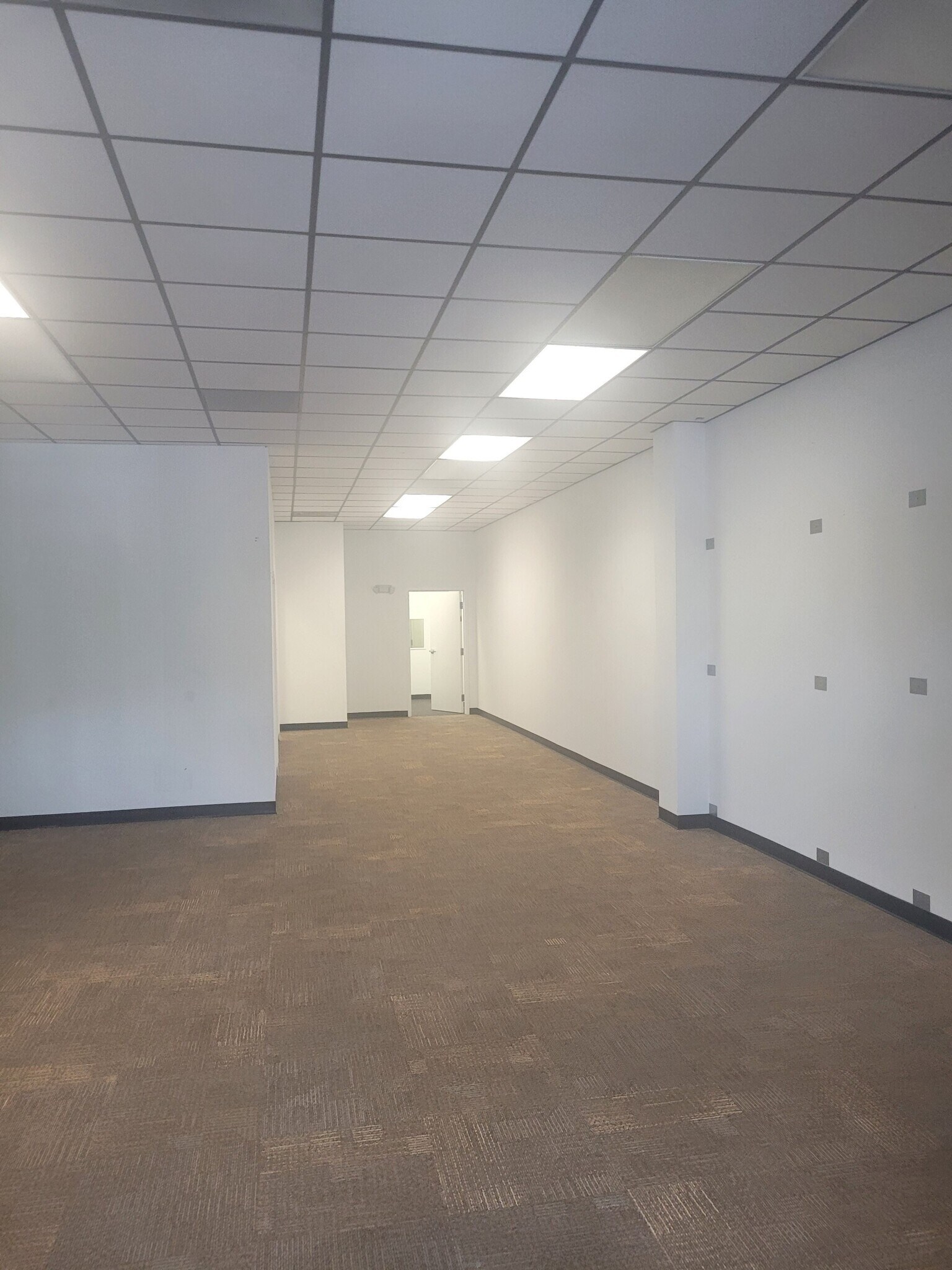 890 Tanyard Rd, Rocky Mount, VA for lease Interior Photo- Image 1 of 6