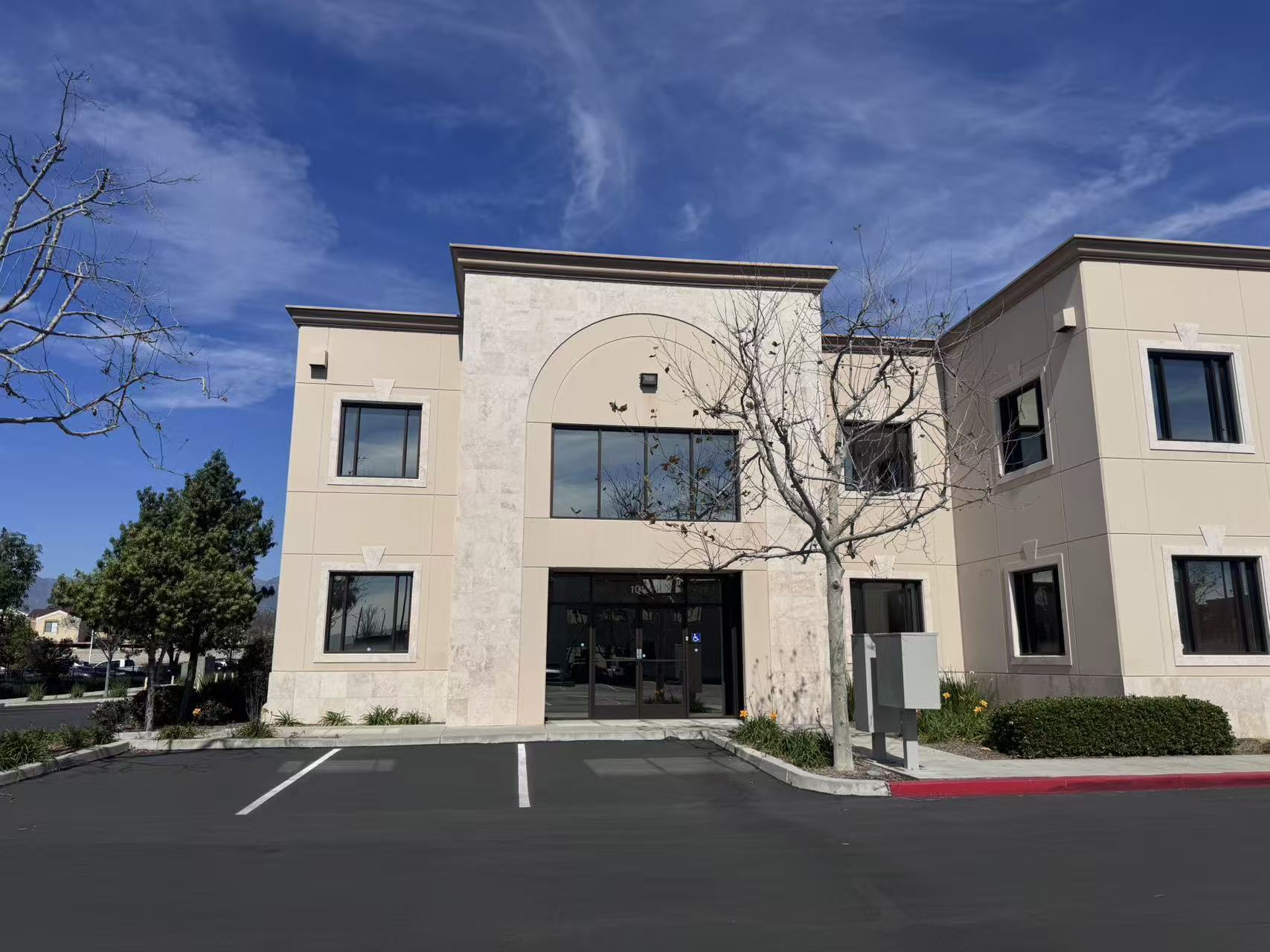 201 N Corona Ave, Ontario, CA for sale Primary Photo- Image 1 of 6