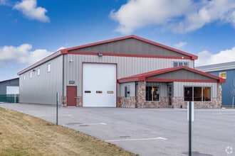 11891 N Warren St, Hayden, ID for lease Interior Photo- Image 1 of 5
