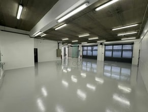 Flex in Roissy-en-France for lease Interior Photo- Image 1 of 7