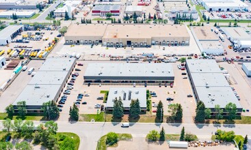 9523-9539 41st Ave, Edmonton, AB for lease Building Photo- Image 1 of 9
