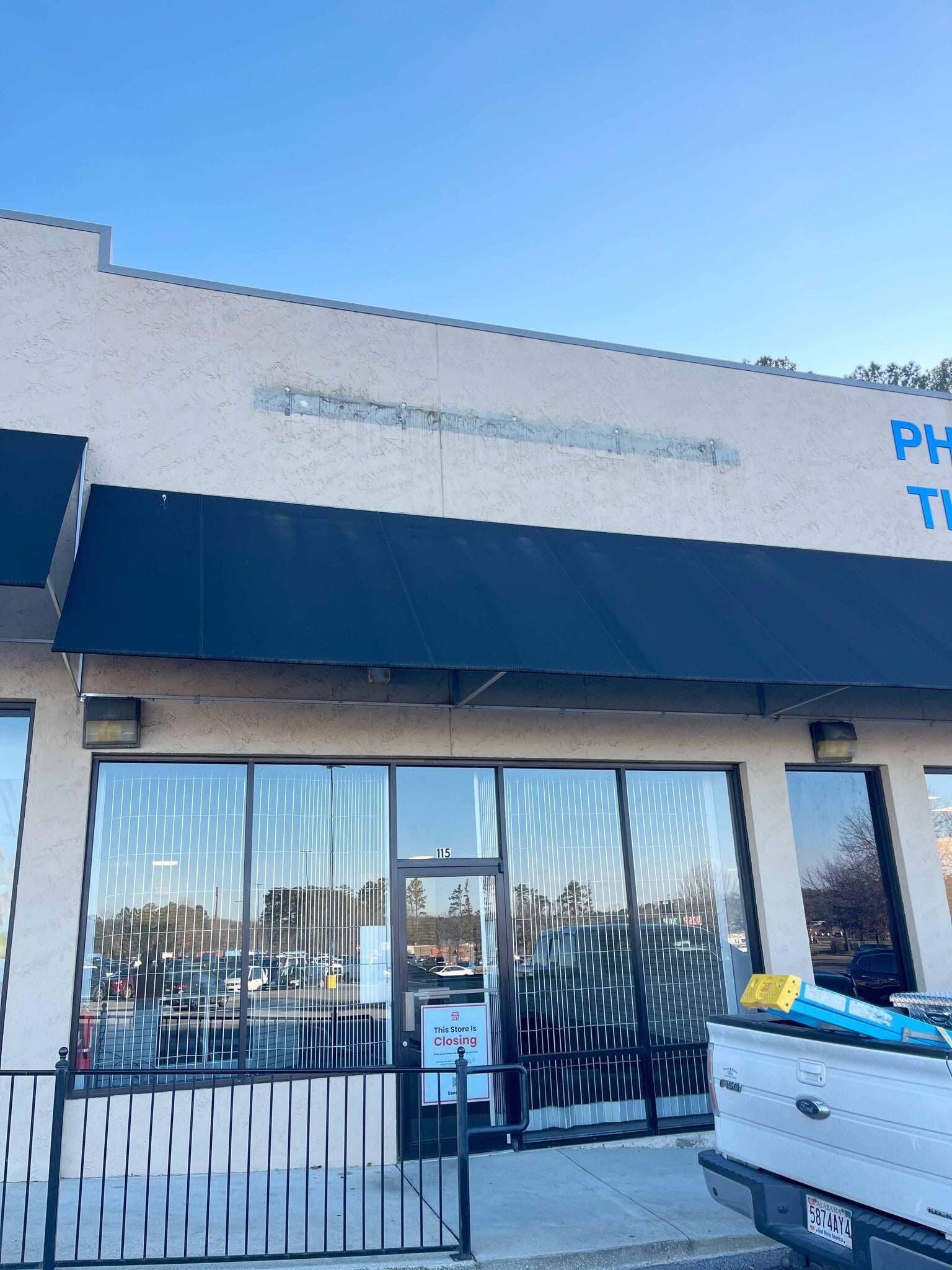 8525 Whitfield Ave, Leeds, AL à louer Photo du bâtiment- Image 1 de 5