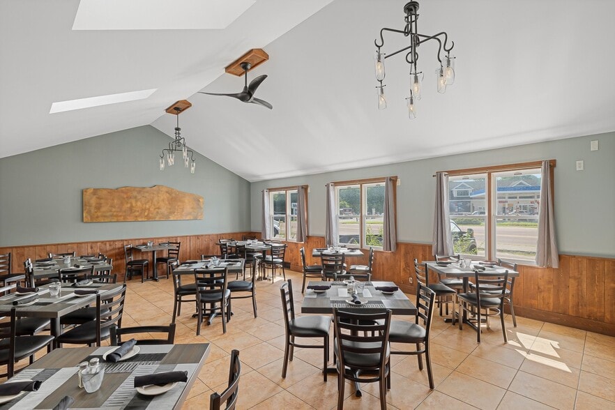 4807 VT-15, Jeffersonville, VT for sale - Building Photo - Image 2 of 40