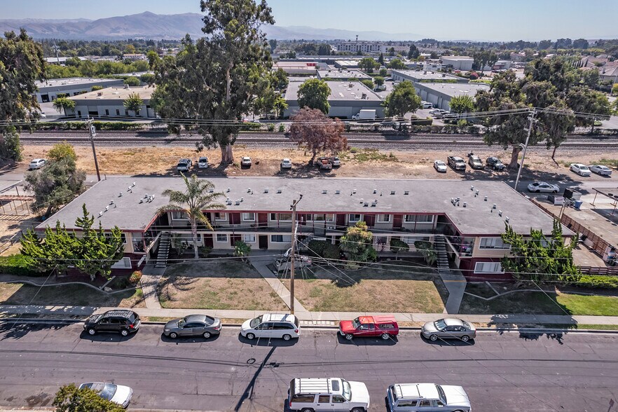 5424 Saint Mark Ave, Newark, CA à vendre - Photo du bâtiment - Image 3 de 20
