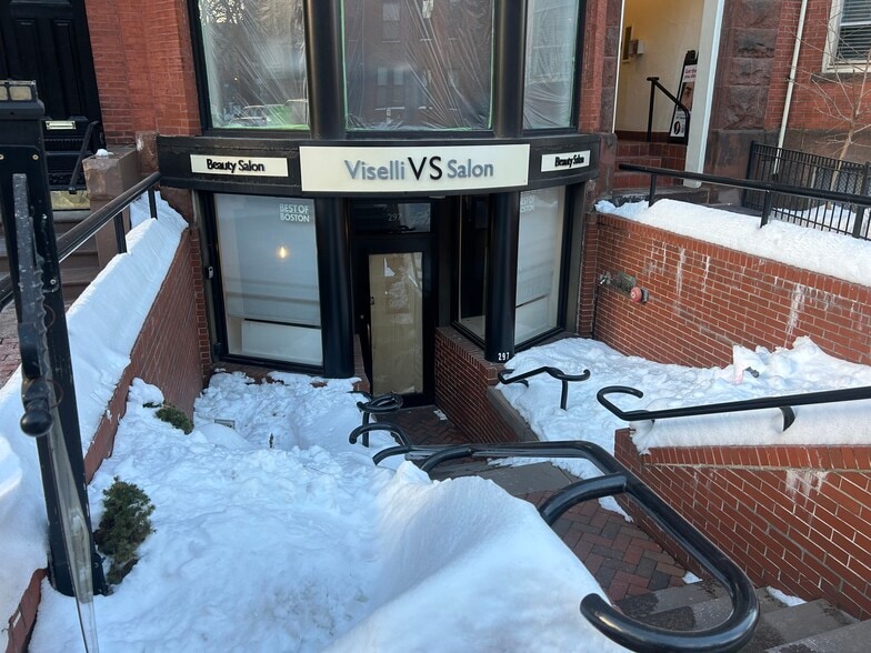 297 Newbury St, Boston, MA for lease - Building Photo - Image 2 of 4
