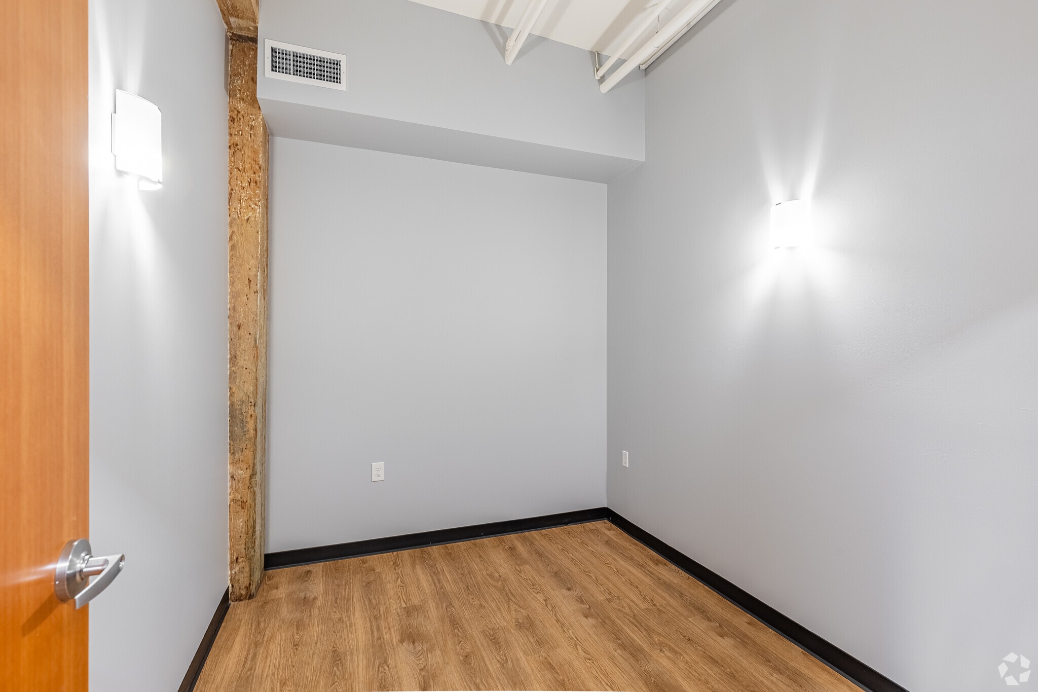 1836 NE 7th Ave, Portland, OR à louer Photo intérieure- Image 1 de 2