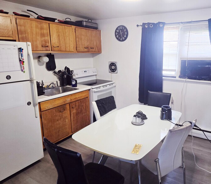 328-330 Ashdale Ave, Syracuse, NY à vendre - Photo du bâtiment - Image 3 de 4