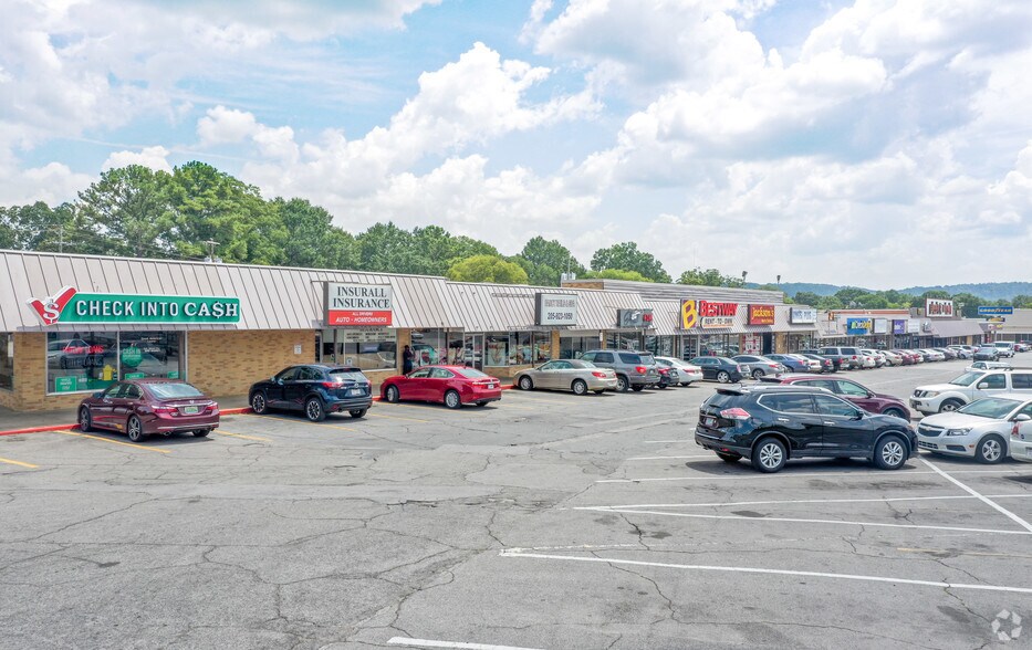 2-34 Phillips Dr, Birmingham, AL for sale - Primary Photo - Image 1 of 4