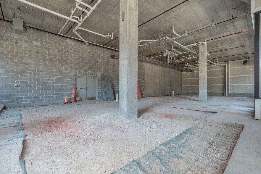 1014 Spruce St, Saint Louis, MO for lease - Interior Photo - Image 2 of 8