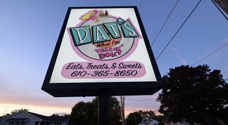 More details for 5684 Sullivan Trl, Nazareth, PA - Retail for Sale