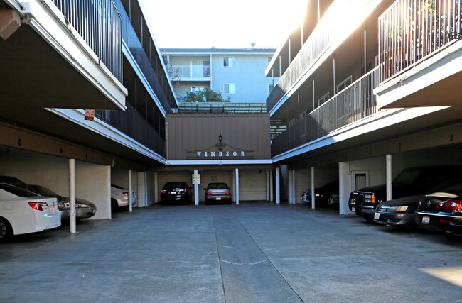 Plus de détails pour 1239-1243 E St, Hayward, CA - Multi-résidentiel à vendre