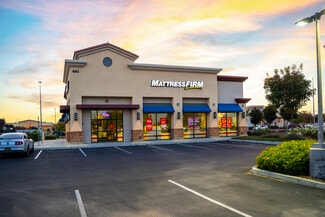 More details for 6563 N Riverside Dr, Fresno, CA - Retail for Sale
