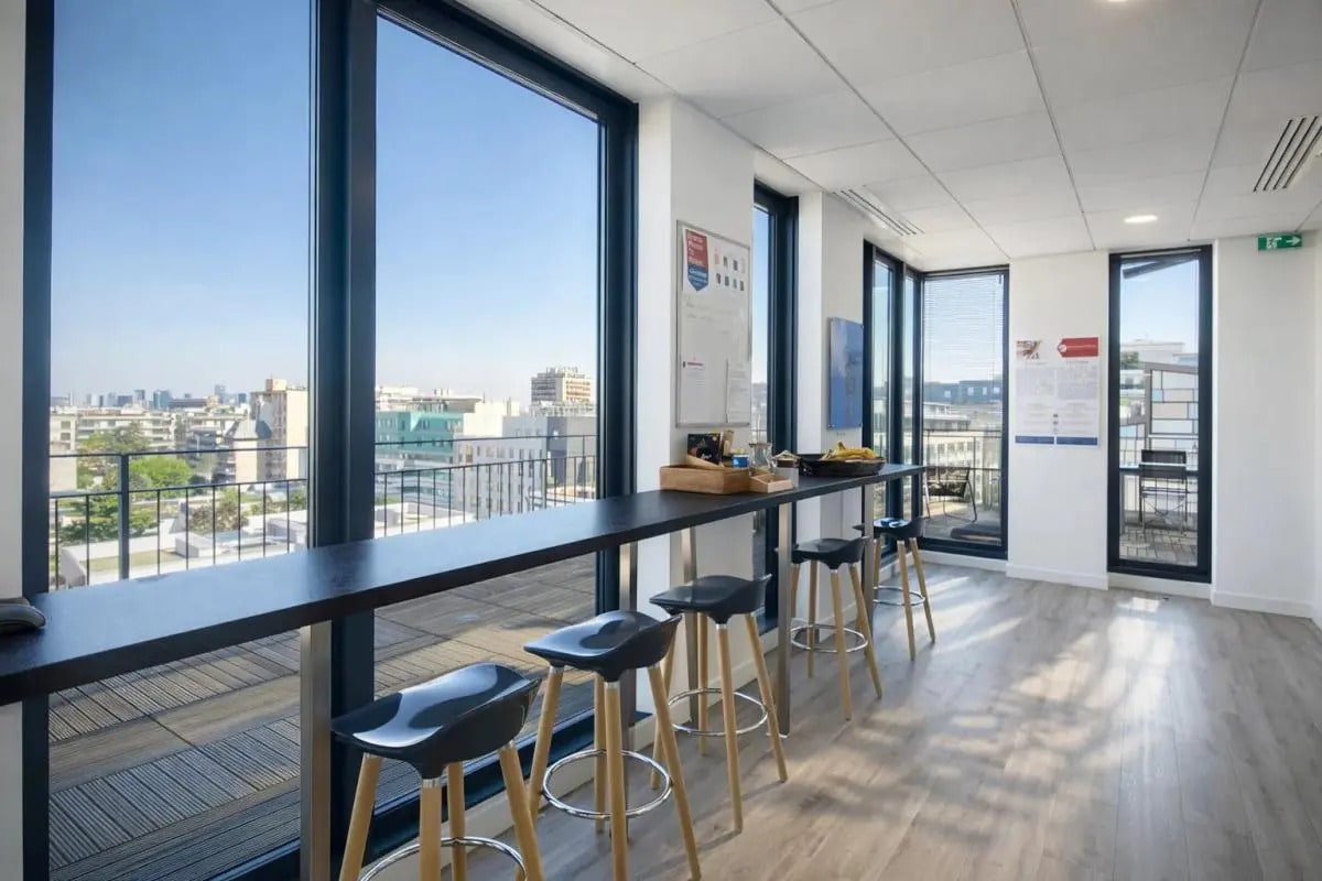 Bureau dans Boulogne-Billancourt à louer Photo du bâtiment- Image 1 de 11