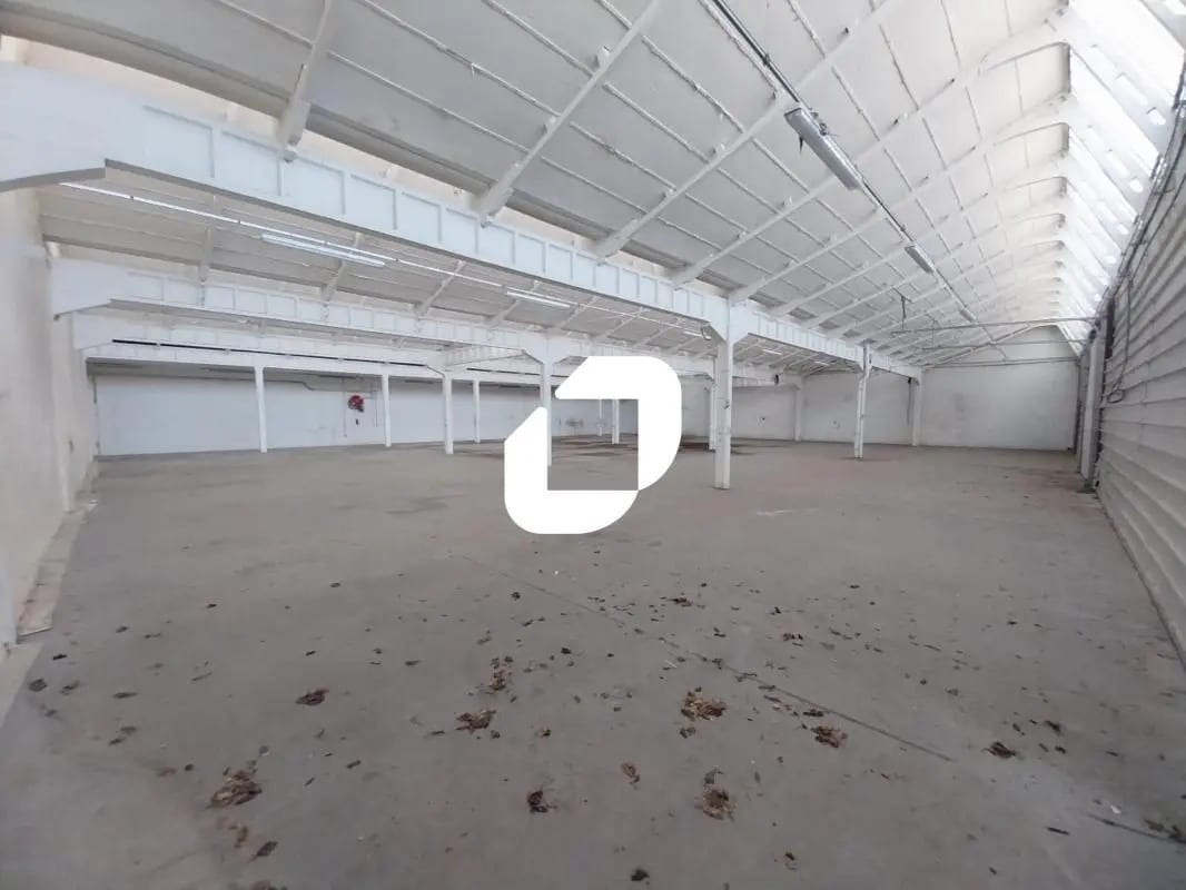 34-36 Avenue Des Bruyères, Décines-Charpieu for lease Building Photo- Image 1 of 22