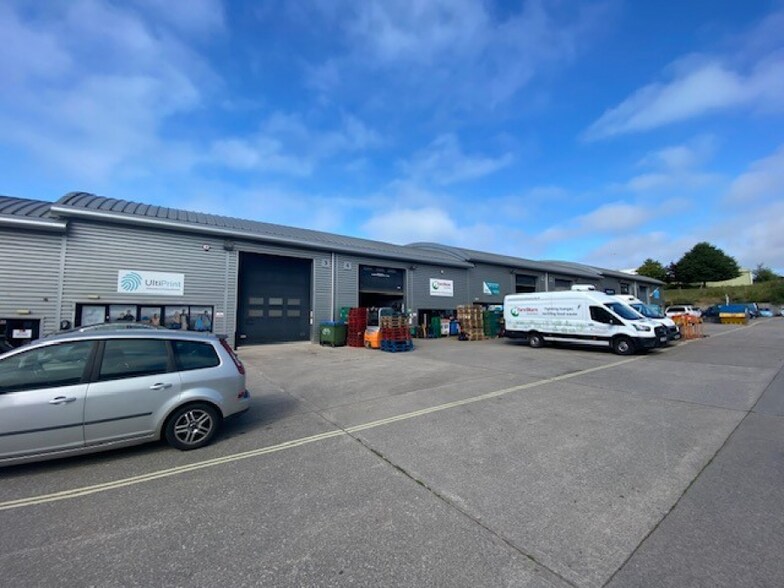 47 Sisna Park Rd, Plymouth à louer - Photo du bâtiment - Image 3 de 3