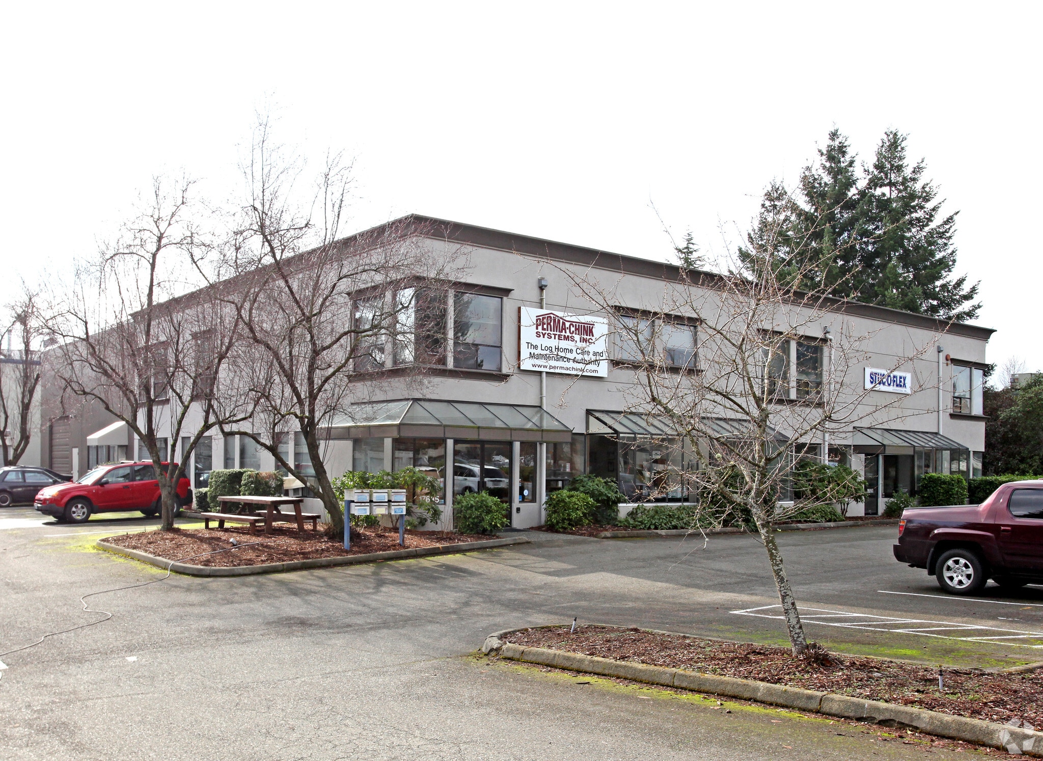 17635-17639 NE 67th Ct, Redmond, WA for sale Primary Photo- Image 1 of 6