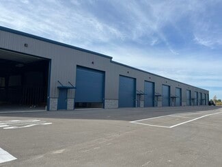 Plus de détails pour 16261 Pine Ridge Rd, Fort Myers, FL - Industriel à louer