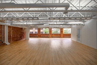 321 Water St, Vancouver, BC for lease Interior Photo- Image 2 of 6