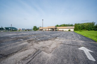 Plus de détails pour 1849 Gardner Ln NW, Corydon, IN - Sports et divertissement à vendre