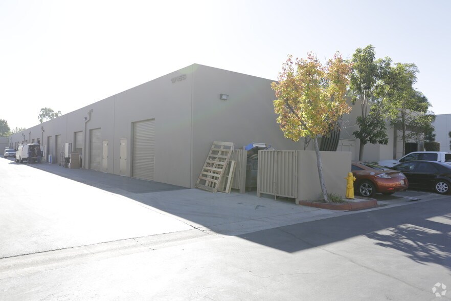 17155 Von Karman Ave, Irvine, CA à louer - Photo du bâtiment - Image 3 de 10