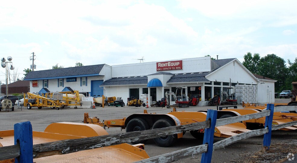 3900 Pearl Rd, Medina, OH à vendre - Photo du bâtiment - Image 2 de 2