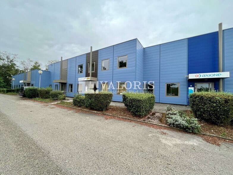 150 Allée Des Prunus, Blyes for lease - Building Photo - Image 2 of 12