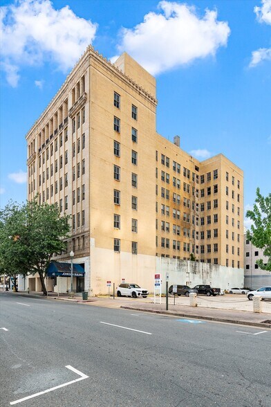 412 Milam St, Shreveport, LA à vendre - Photo du bâtiment - Image 2 de 22