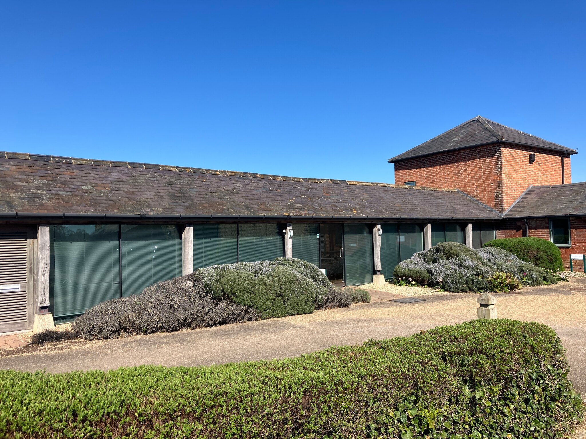 Old Wolverton Rd, Milton Keynes for lease Building Photo- Image 1 of 5