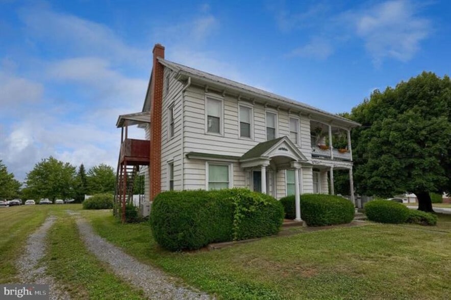 2167 Main St, Lititz, PA for sale - Building Photo - Image 2 of 48