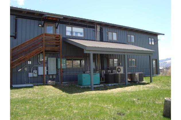 3545 S Park Dr, Jackson, WY à louer - Photo du bâtiment - Image 2 de 2