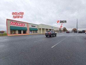 605-649 S Dupont Blvd, Milford, DE for lease Building Photo- Image 2 of 16